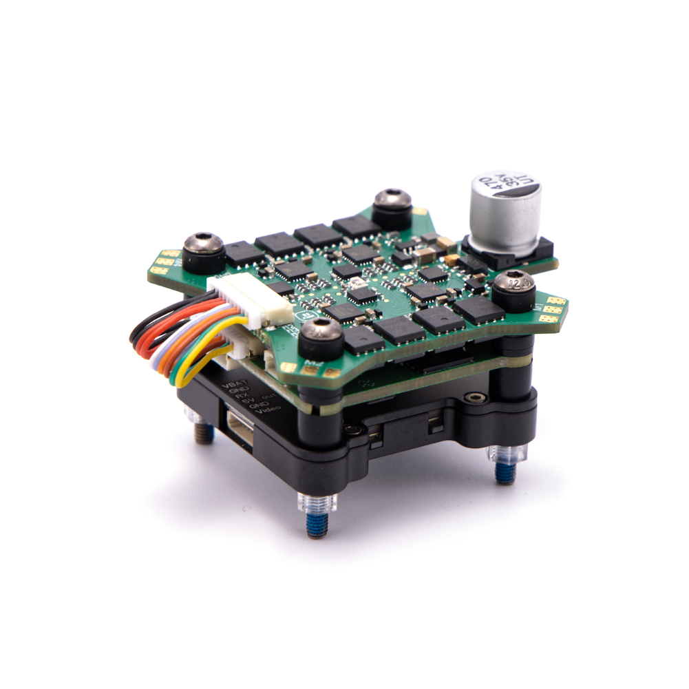 IFlight BLITZ F7 55A 2-6S Stac - Betaflight Flight Controller recensione e prezzo